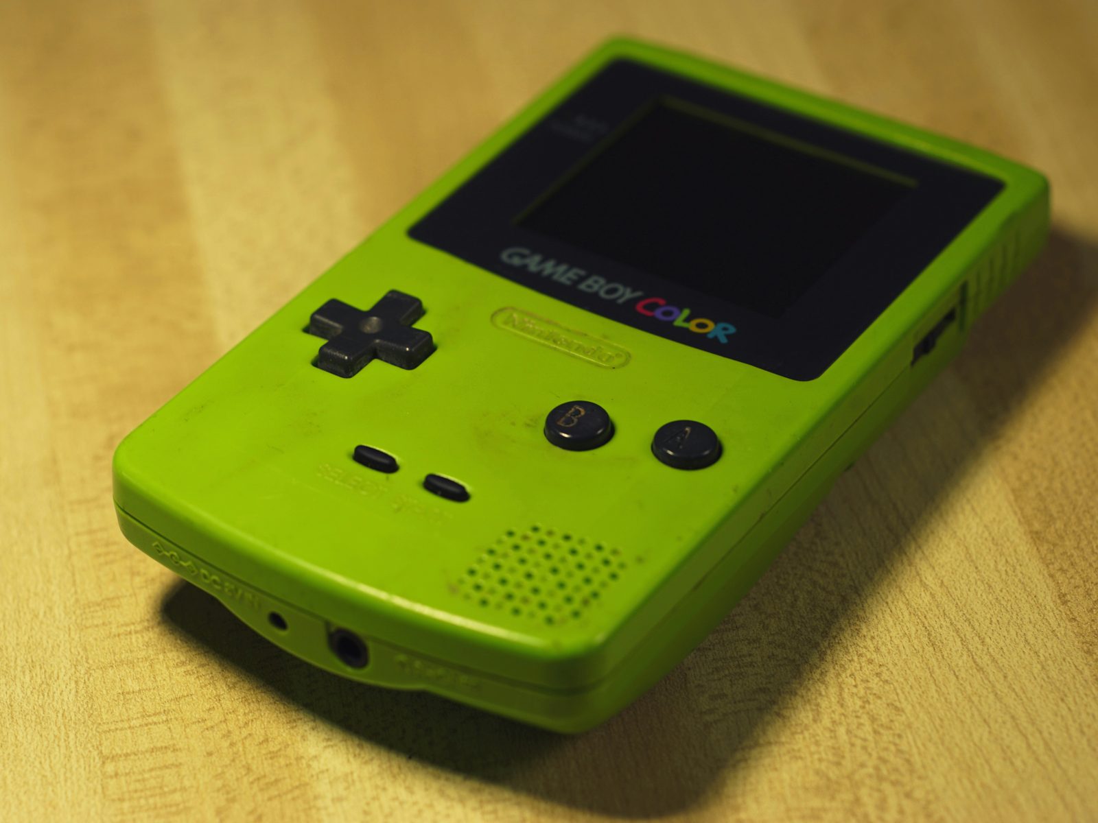 Eleanor on buying second-hand handhelds